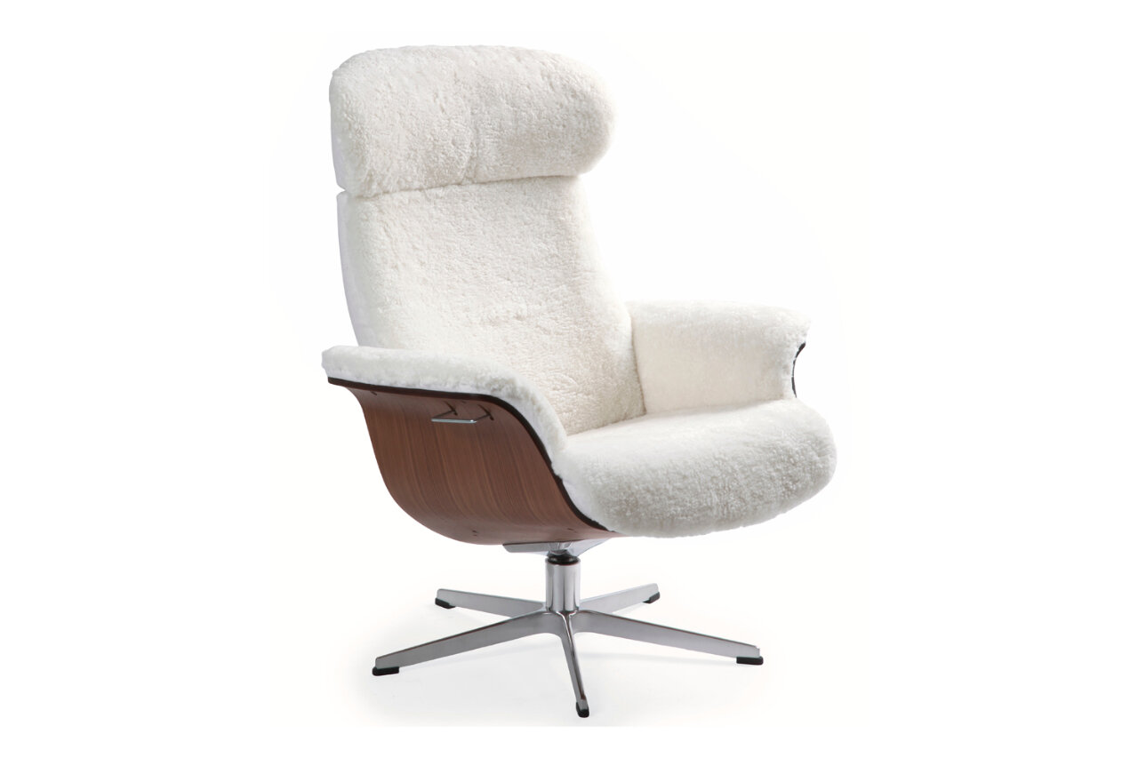 Timeout Recliner and Footstool -Trionfo Cream Walnut Shell Product Image